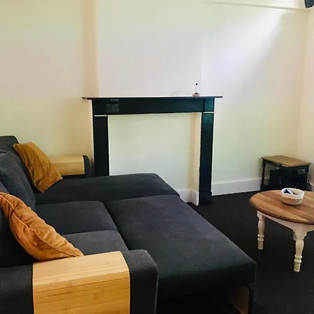 לינה וארוחת בוקר 2 A Velo *